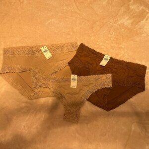 Aerie 2 Boybriefs and 1 Thong Panties Size M NWT